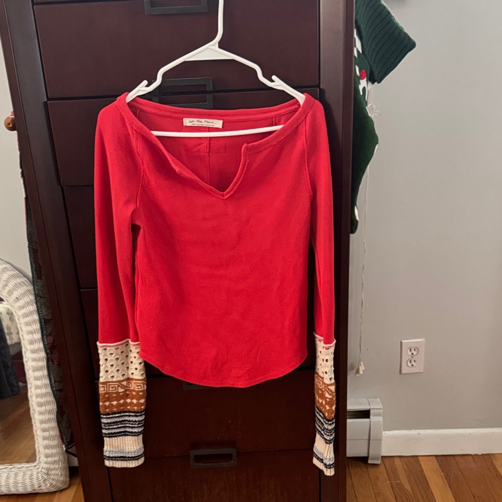 We the Free All in Cuff Red Long Sleeve Top Large Worn once - Picture 3 of 6